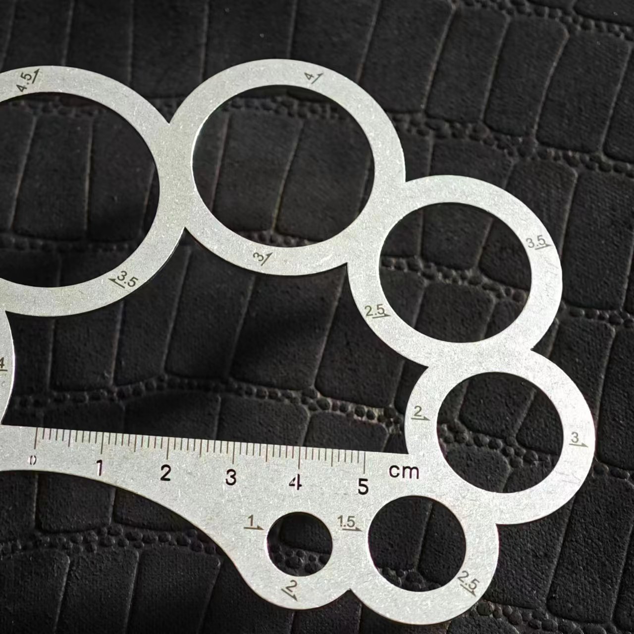 Multi-Purpose round Ruler Meta – Leatherwork Templates recenzja i cena